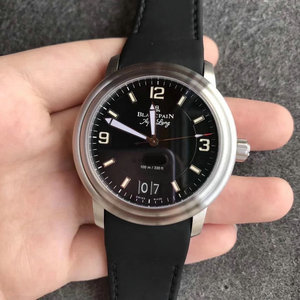 La misma serie de líderes Blancpain de Putin edición limitada, producida por la fábrica de HG, modificación exclusiva de la función de calendario grande