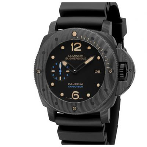 VS Panerai 616 / PAM00616 en la película Fast and Furious 8 (Super 8) Johnson lleva este reloj.