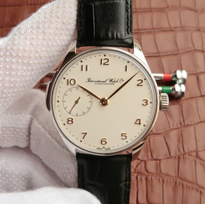 IWC Portugalin IW524204 mekaaninen miesten kello, hopeavalkoinen / kulta-asteikko.