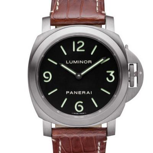 パネライPAM00176 44 mmチタンケースメンズ自動機械式時計。